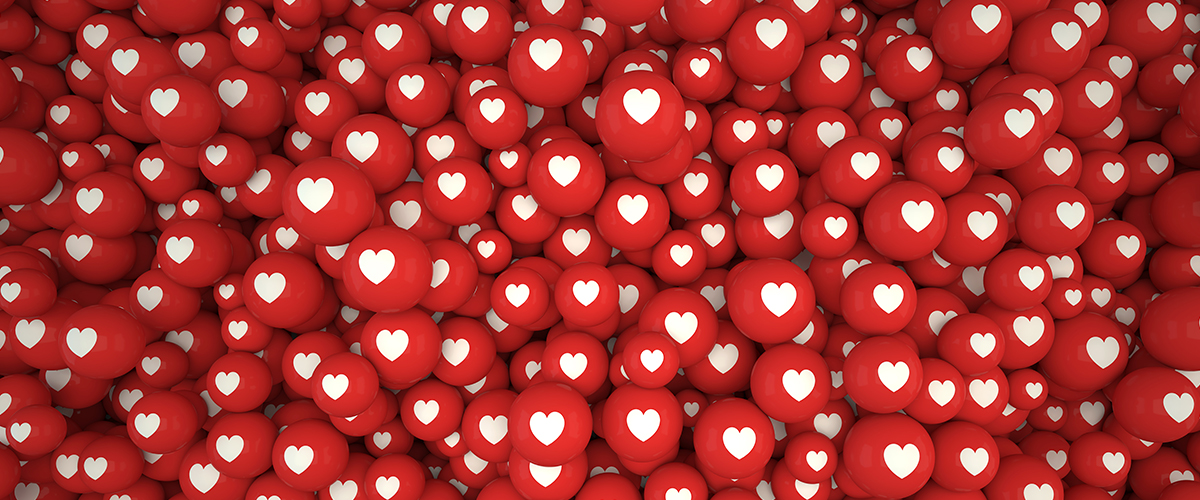 Understanding Social Media Analystics